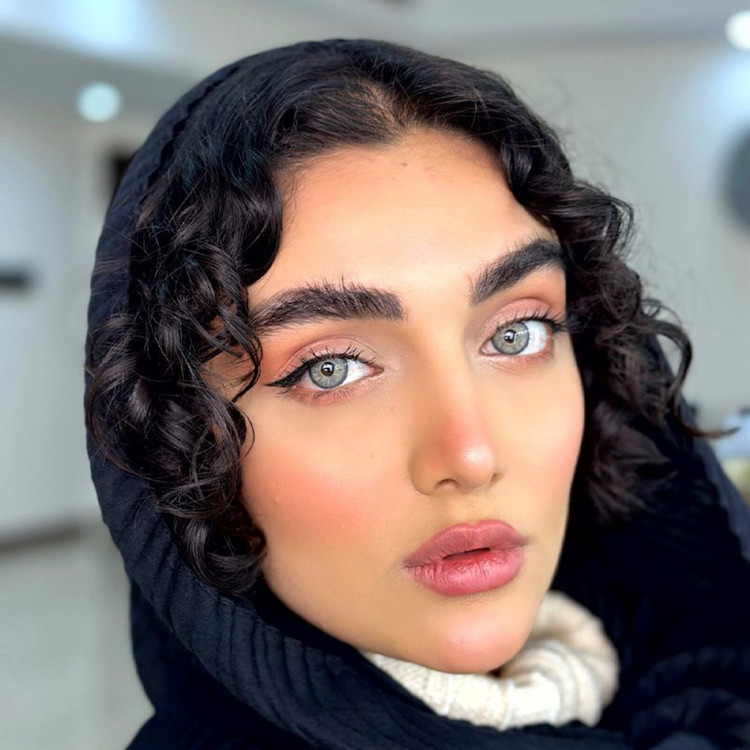 لنز رنگی سالانه فلوریدا یونیک طوسی سبز دور مشکی