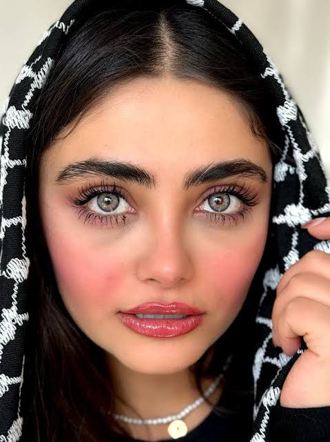 لنز رنگی سالانه جاسپر یونیک طوسی نقره ای