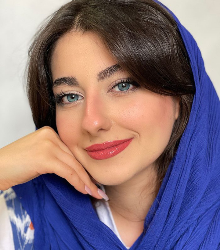لنز رنگی سالانه اسکای فال یونیک سبز آبی با دور محو